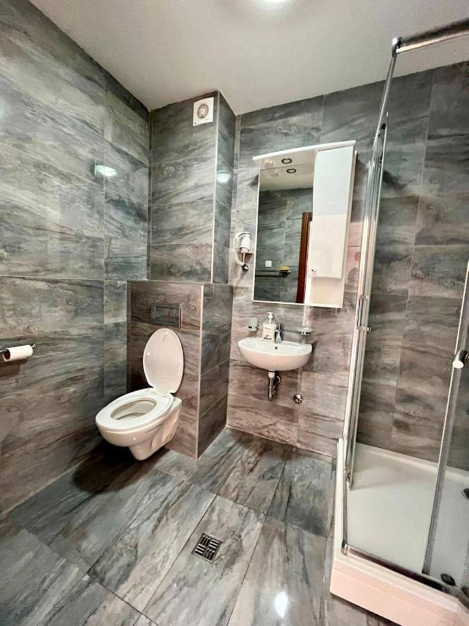 Z Apartment Podgorica Exterior photo